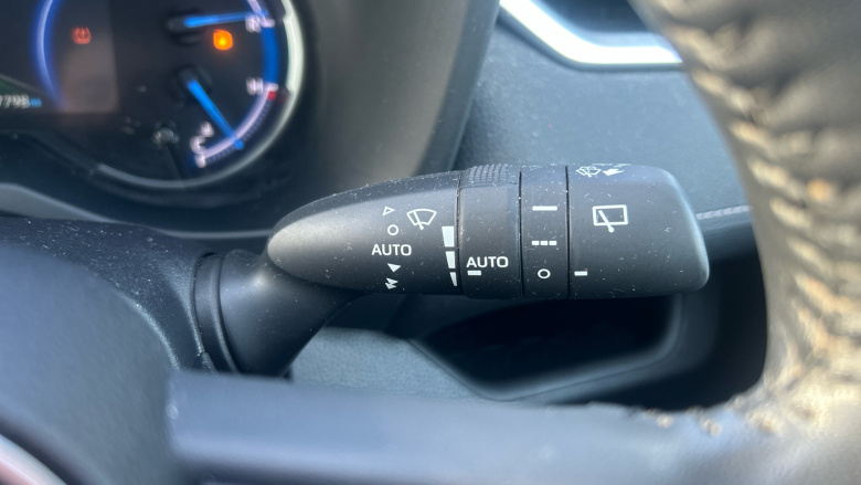 Toyota RAV4 2.5 VVT-i Hybrid Design 5dr CVT 2WD Hybrid Estate